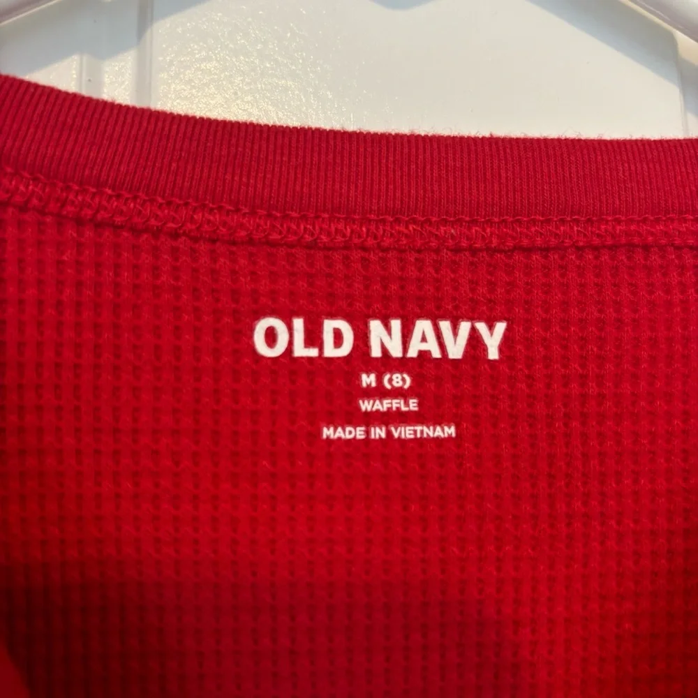Old Navy Kids Red Graphic Long Sleeve Waffle Knit Shirt Size Medium 8